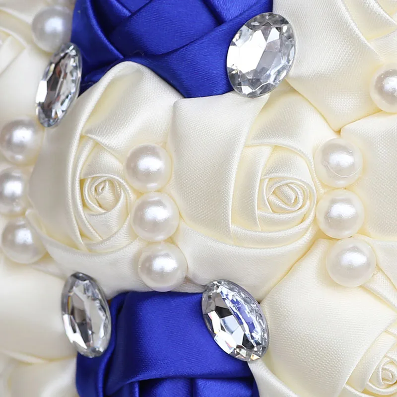 Свадебные букеты с жемчугом и кристаллами цвета слоновой кости королевские