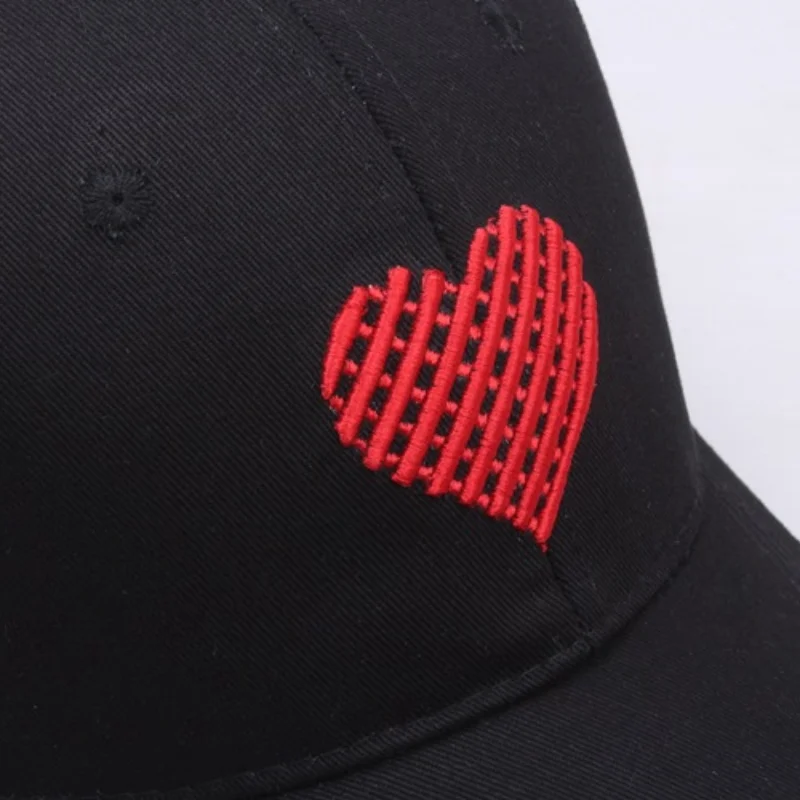 

2021 Fashion Women's Red Heart Baseball Caps For Men Unisex Embroidery Black Outdoor Girls Snapback Cap Summer Hip Hop Boy Hats