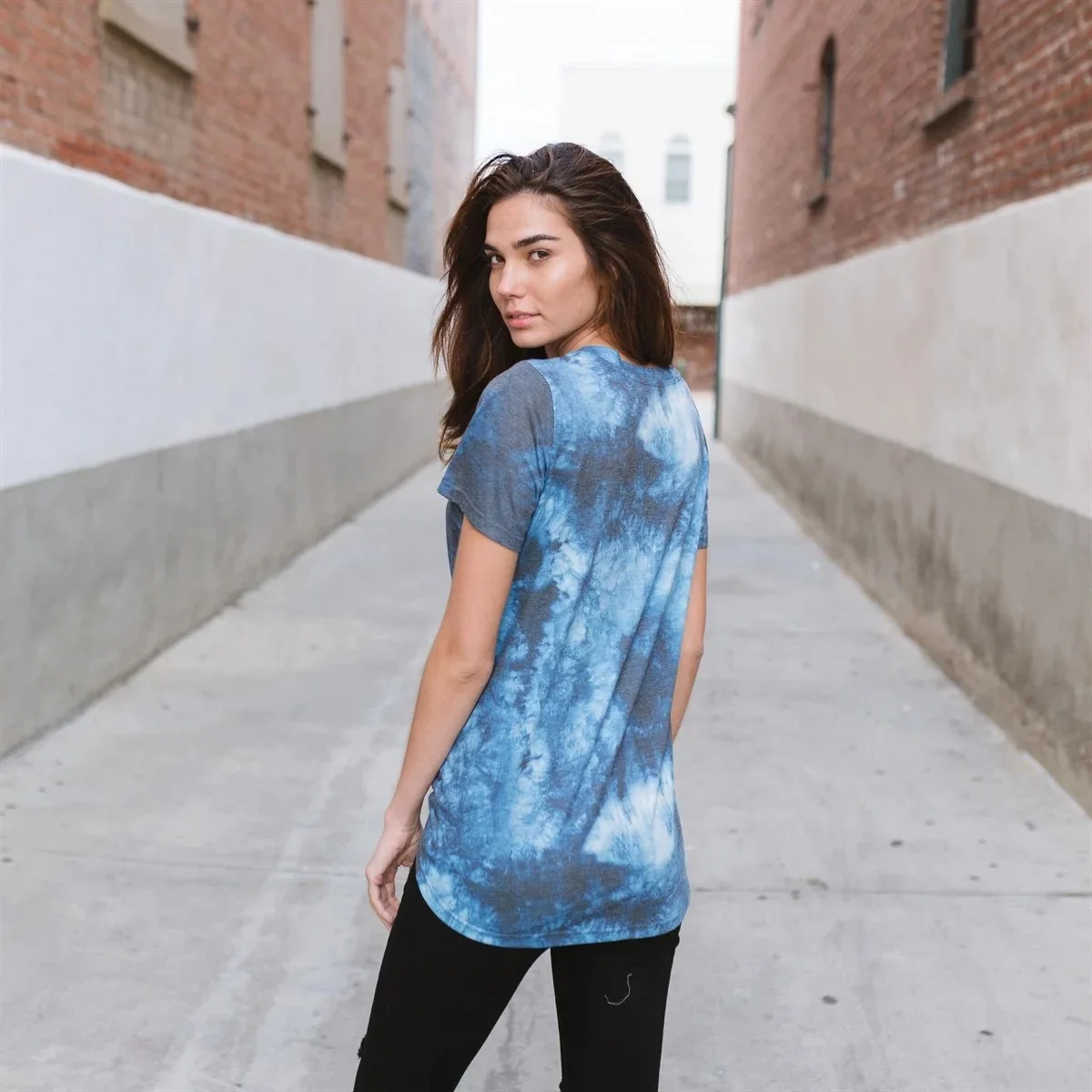 Женская футболка с коротким рукавом Новинка лета 2021 Свободный Топ и принтом в