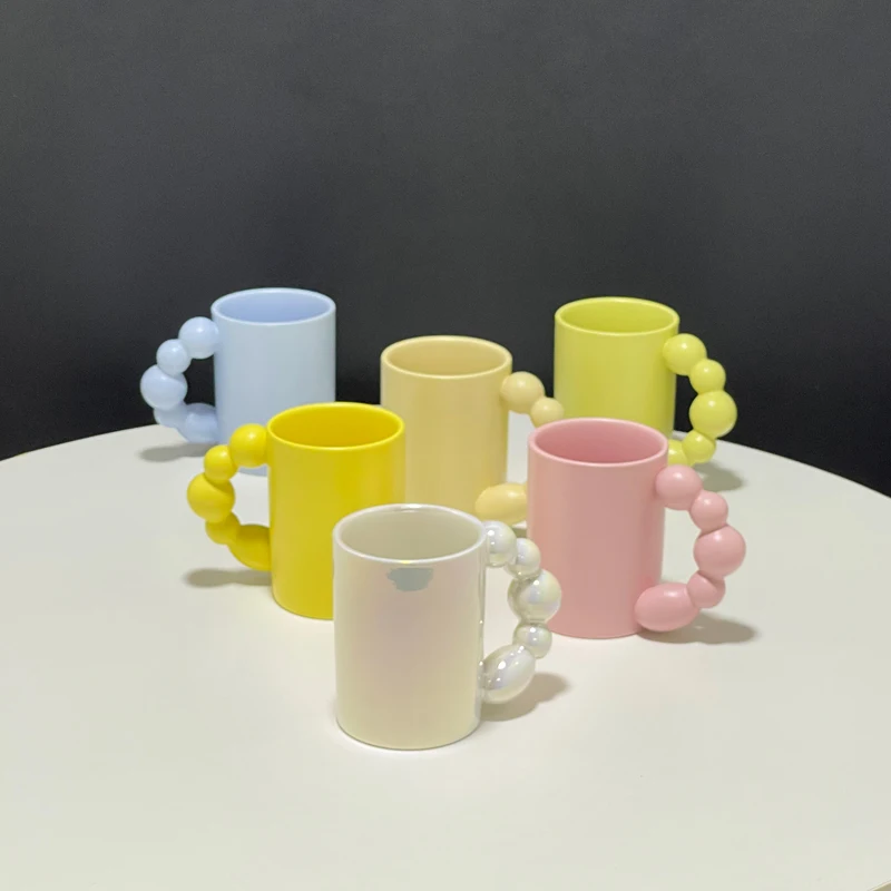 

Многоцветные керамические кофейные кружки в скандинавском стиле с вращающейся ручкой, креативные чашки для чая, молока, воды, Кружка Ручной...