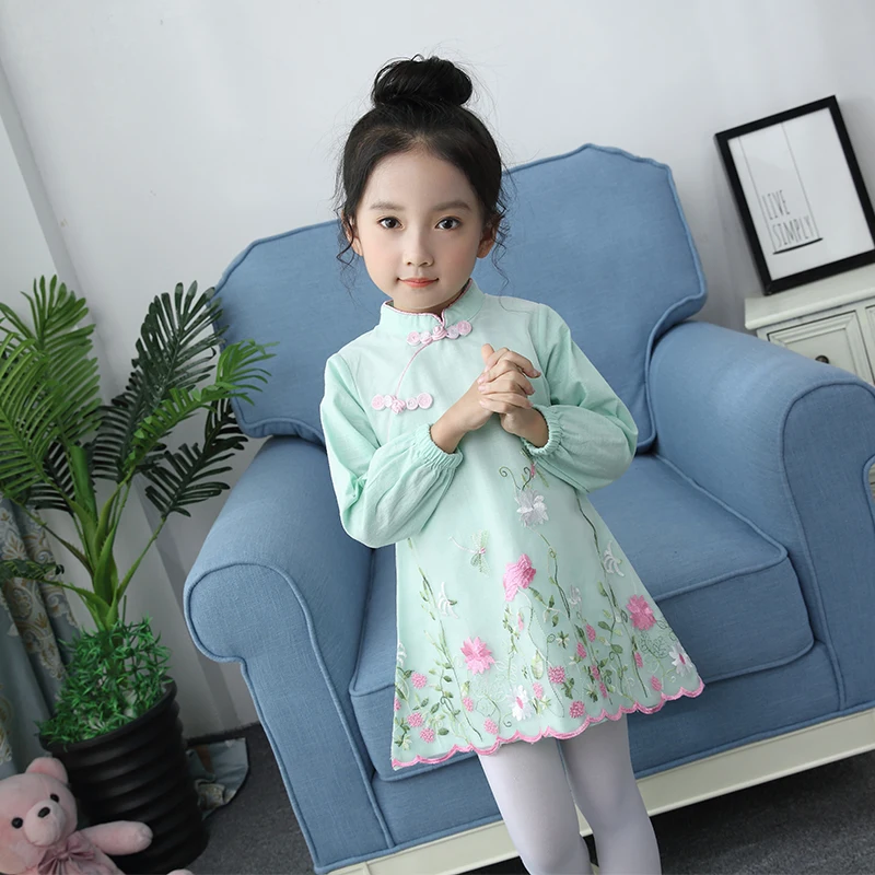 Традиционное китайское платье Ципао с вышивкой для девочек | Тематическая одежда