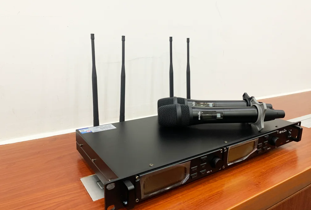 구매 HY-U1912MS 전문 4 채널 무선 마이크 시스템 UHF 무선 마이크