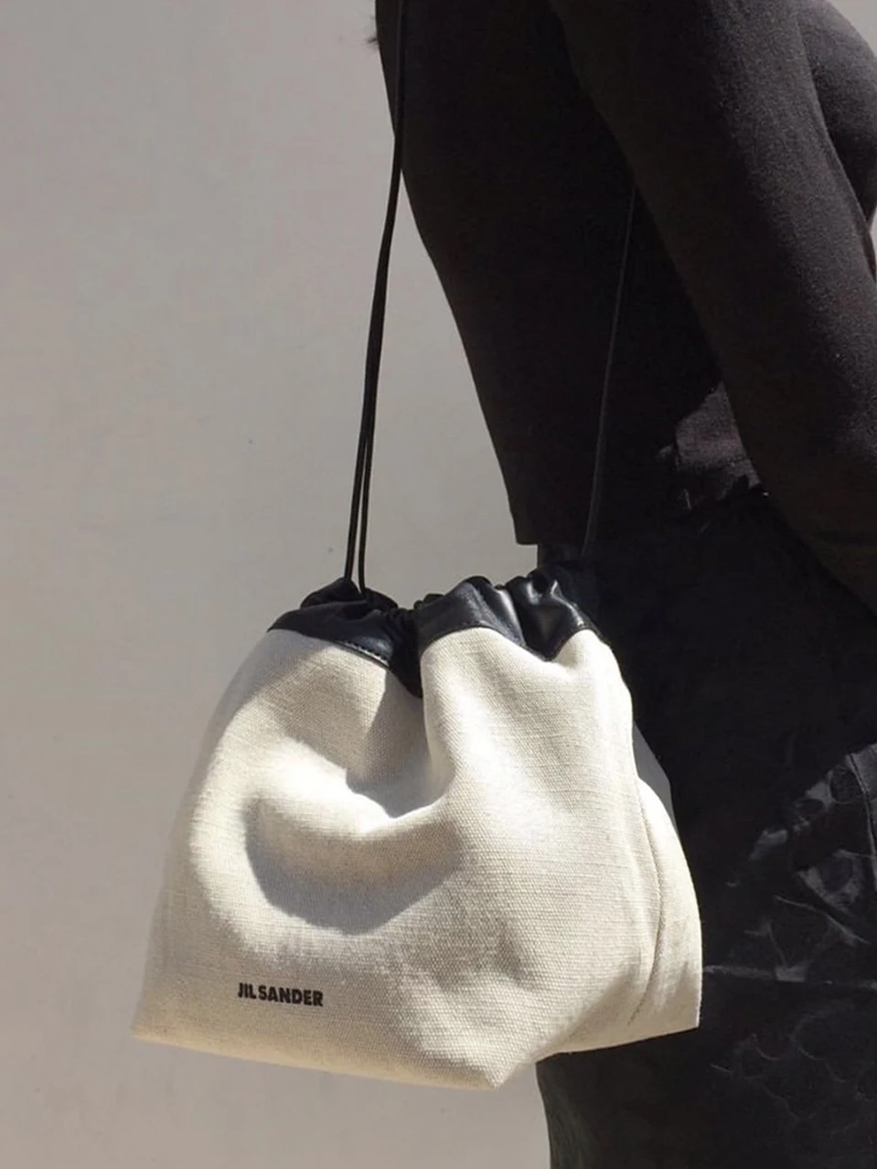 

Brand High Quality Canvas Bag Autumn And Winter Leather Bag Double-sided Use Small Drawstring Crossbody Bag Shoulder Bag