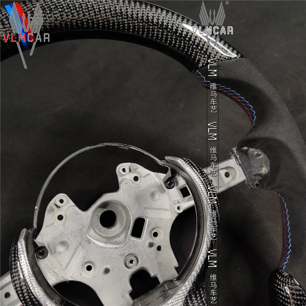 Индивидуальное рулевое колесо из углеродного волокна для серии M F10 F30 F32 M4 F80 F82 M5 F06