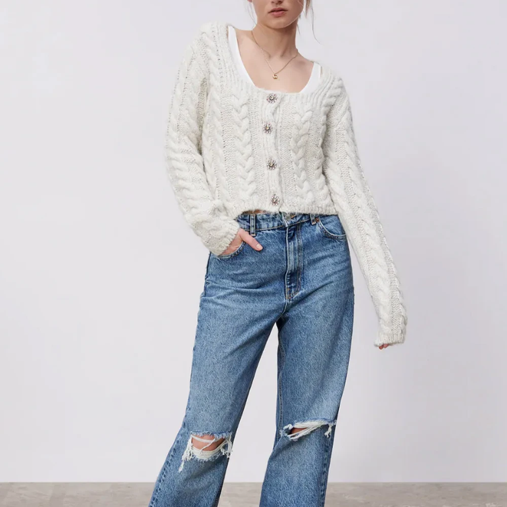 

Женский свитер на пуговицах ZA, повседневный универсальный короткий кардиган с длинными рукавами и искусственным драгоценным камнем, 2021