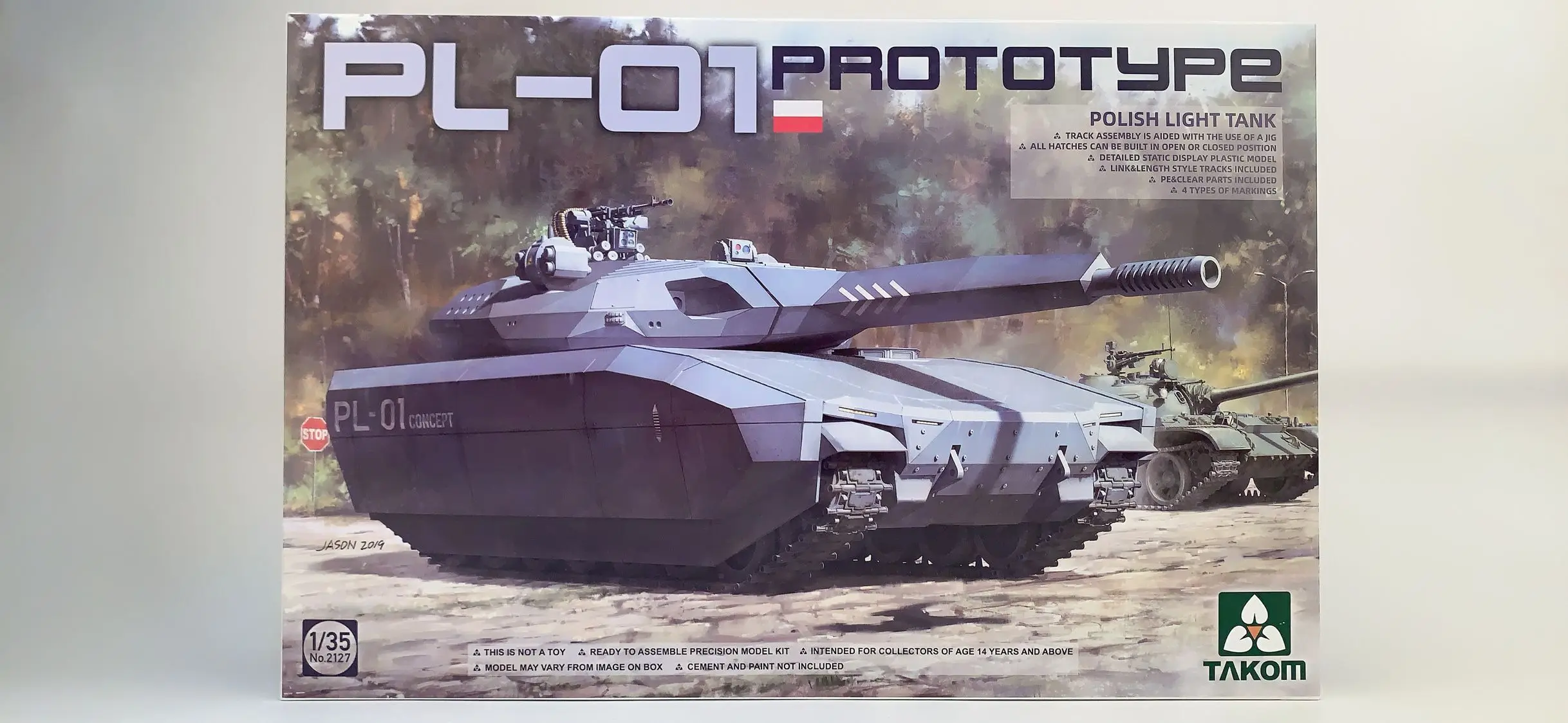 

TAKOM 2127 1/35 польский светильник бак PL-01 прототип