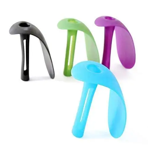 

Spill-proof, oil-proof and splash-proof hand guard