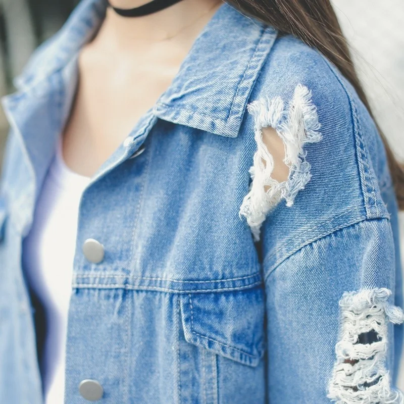Женская рваная джинсовая куртка бомбер с надписями в Корейском стиле|Женские