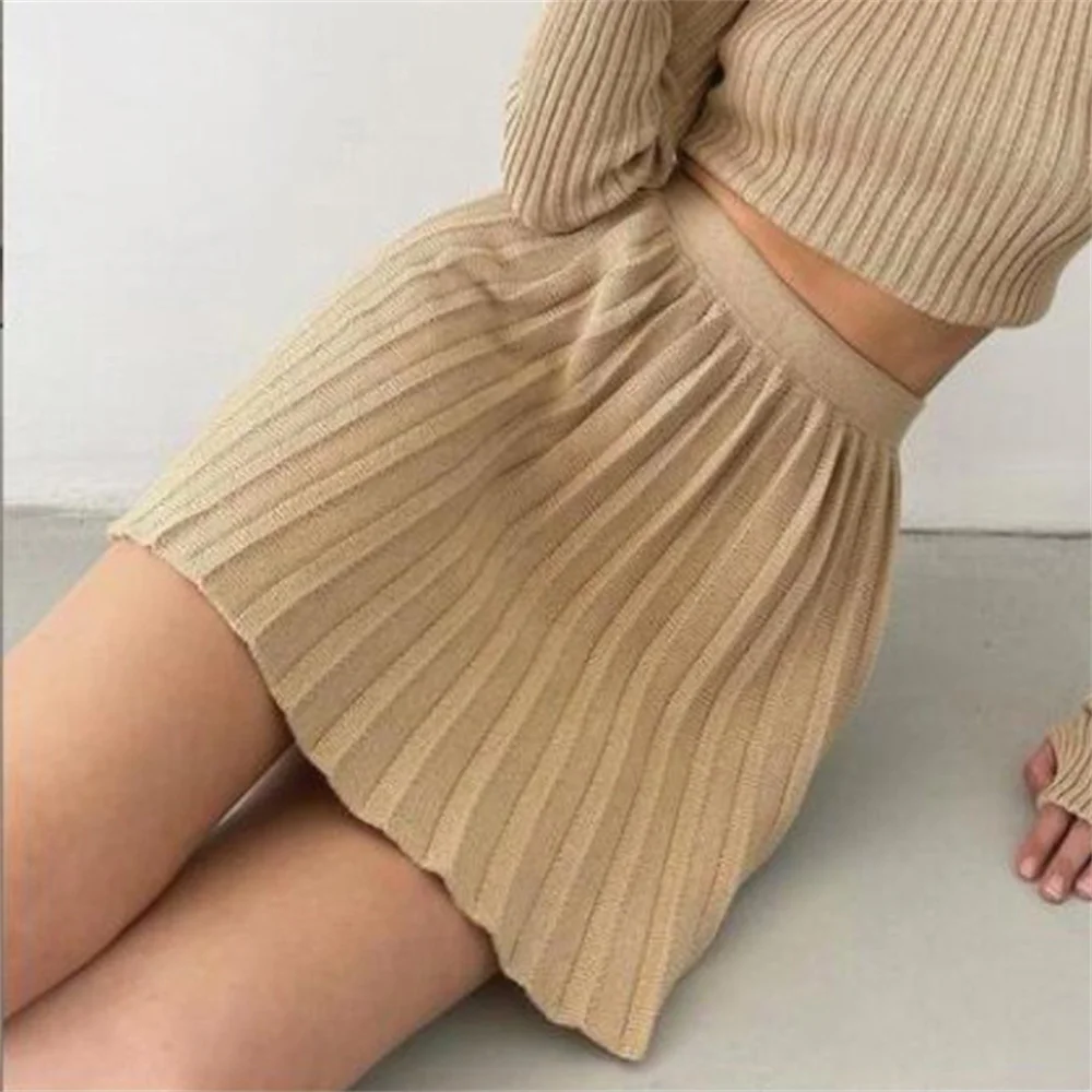 

Knitted Mini Skirt Women Elegant Pleated Solid Skirt Autumn Women Party Clothing Femme Elegant Sexy Fashion Korean Short Skirts