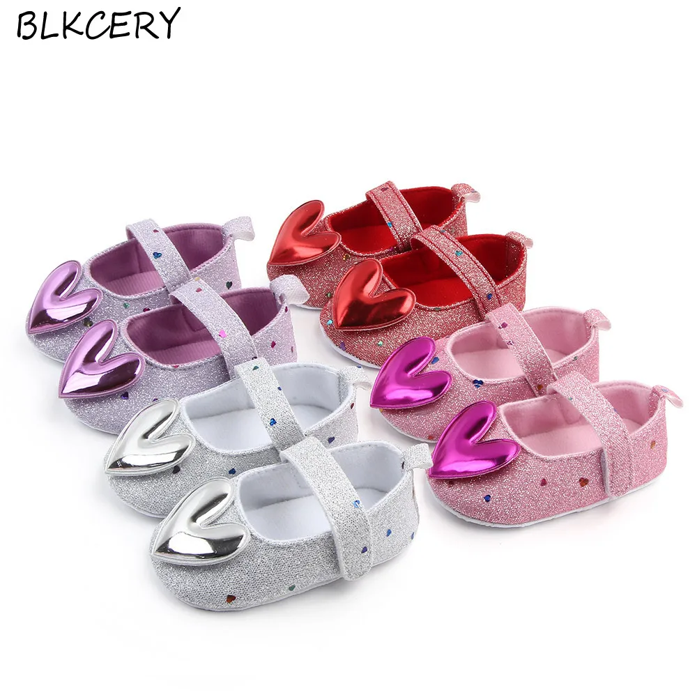 

Brand New Fashion Newborn Baby Girls Princess Shoes Soft Sole First Walkers Mary Jane Flats with Heart Toddler Infant Baby Shoes