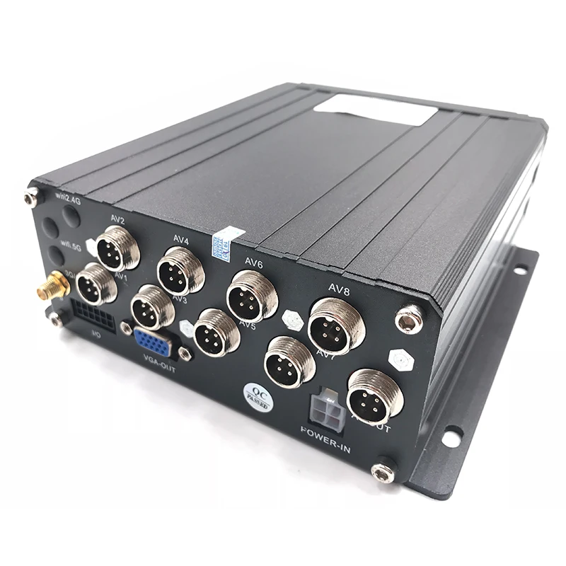 NTSC / PAL 8-канальный жесткий диск Автомобильный видеорегистратор 8 ~ 36 в широкий