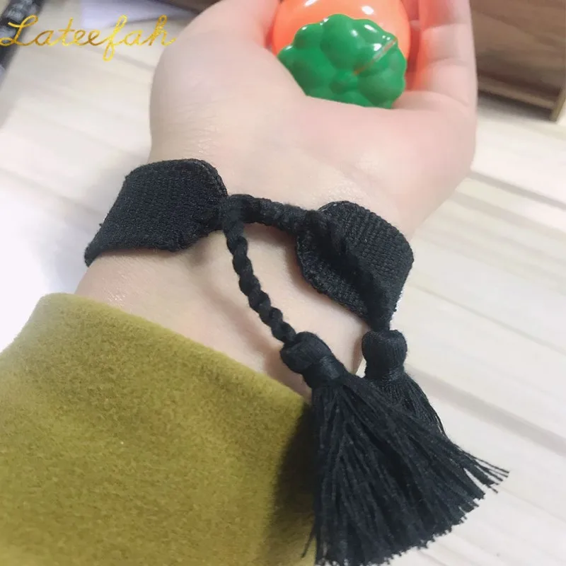

Fashion Hand-Woven Daisy Bracelet Dacron Adjustable Cute Elegant Style For Girl Daily Gift Handmade Embroidery