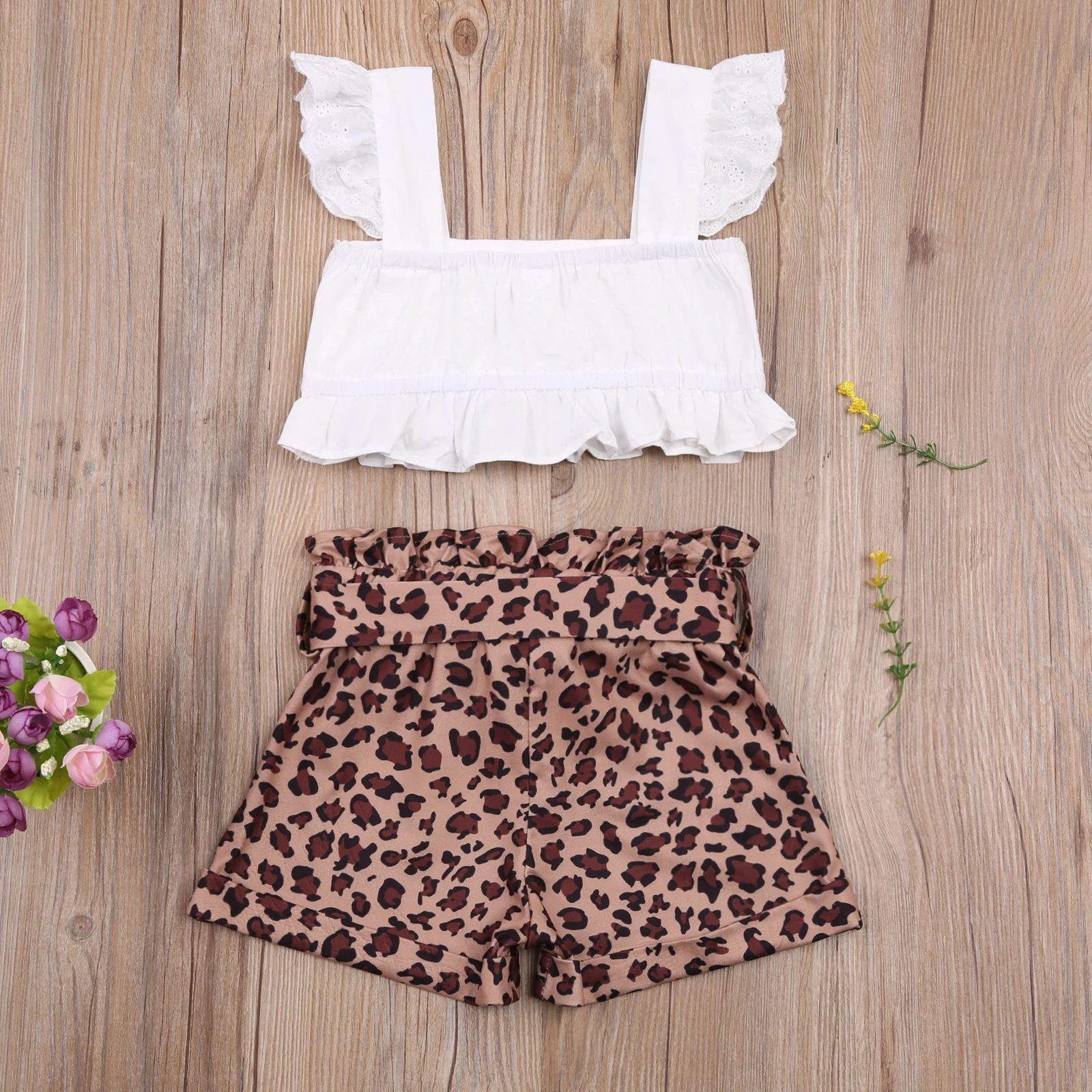 

2021 New Summer 6M-5Y Baby Girl 2Pcs Set Lace White Ruffled Flared Short Sleeve Crop Top+Leopard Print Bow Shorts Kid Clothes