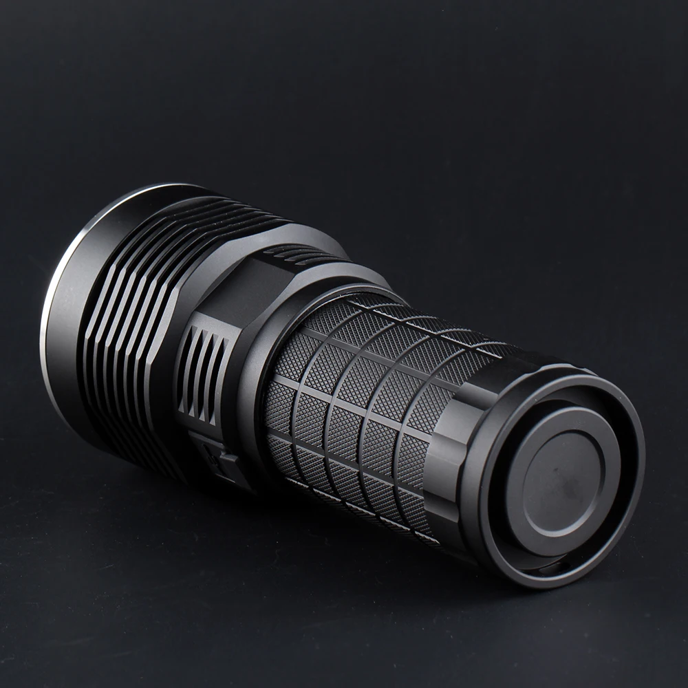 Фонарь Convoy 4X18A, CREE XHP70.2, 4300lm, с контролем температуры и зарядным интерфейсом type-c