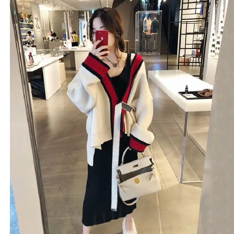 

The new spring and fall 2021 fashion loose V-neck cardigan sweater skirt two-piece set