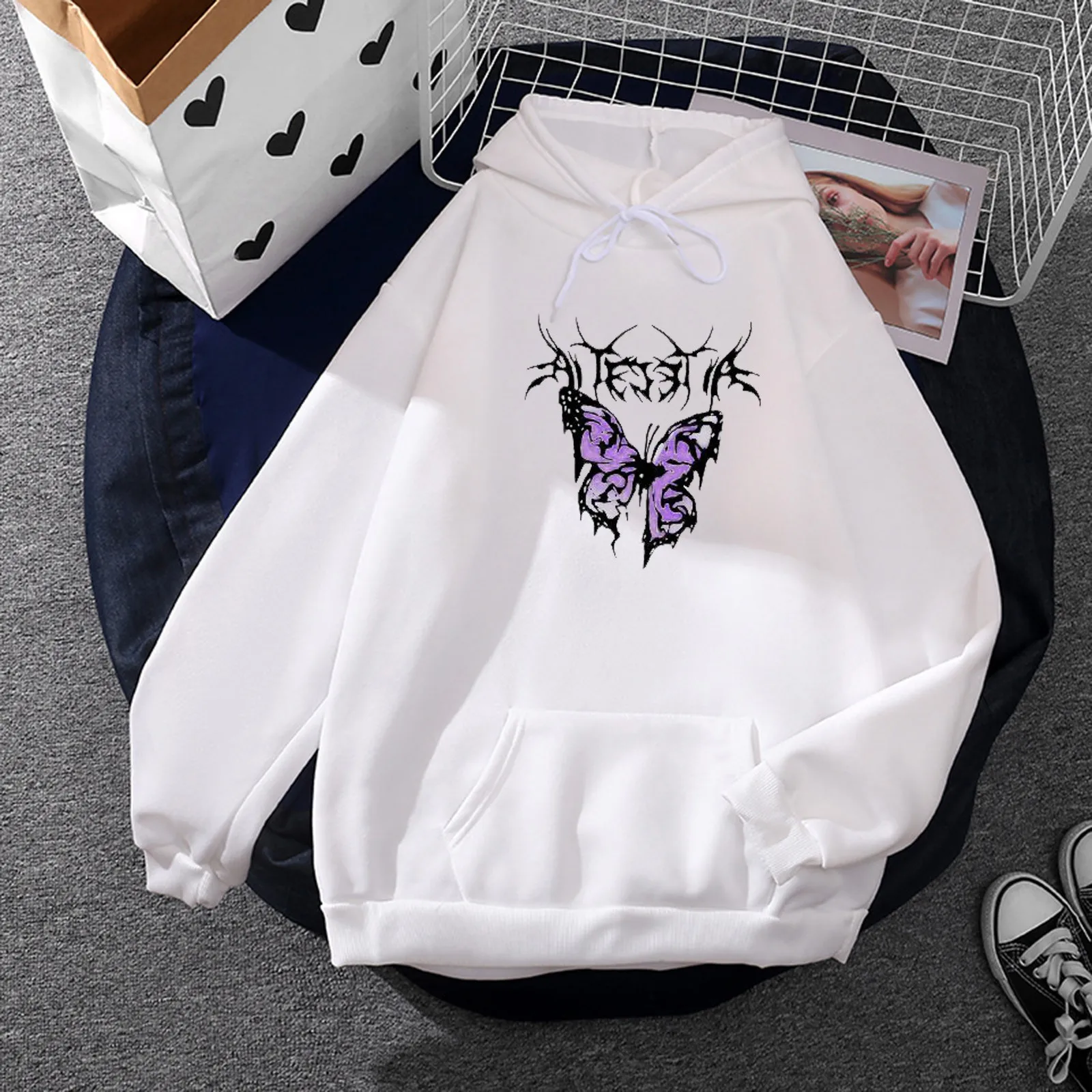

2021 Women's Hoodie Casual Butterfly Printed Pullover Tops Long Sleeve Loose Oversized Hooded Sweatshirt Top with Pocket Clothes