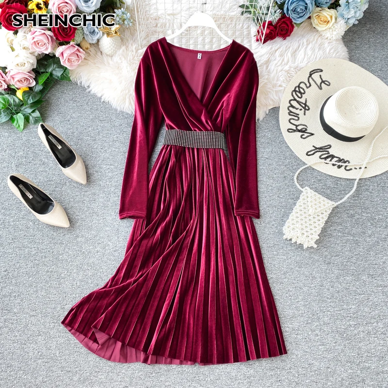 Осень зима 2019 женское платье миди подиумное дизайнерское бархатное с длинным