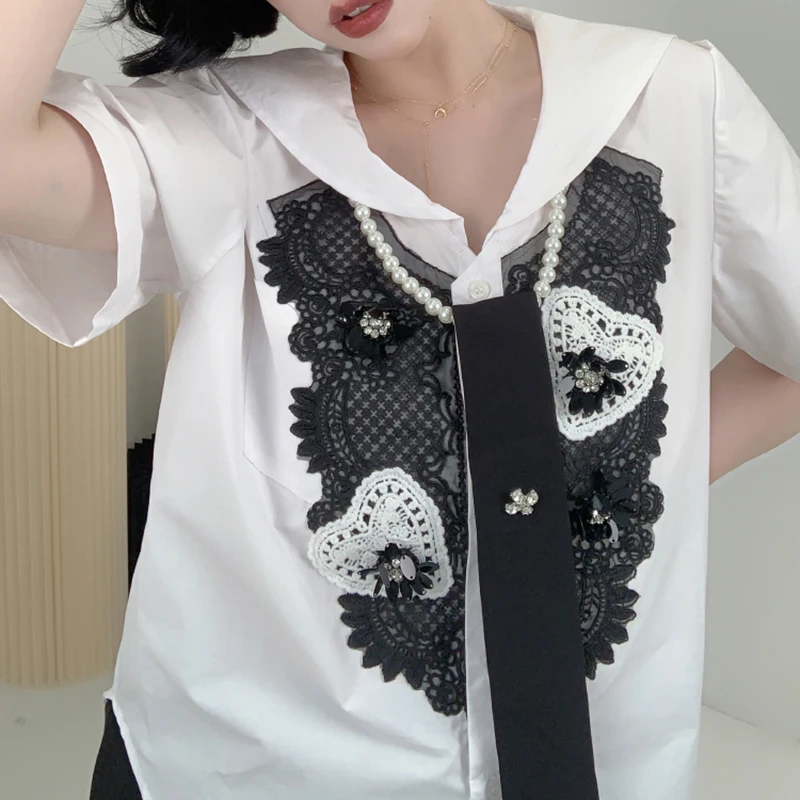 

TWOTWINSTYLE Patchwork Lace Diamond T Shirts For Female V Neck Short Sleeve High Waist Loose Women's Casual T Shirt New 2021