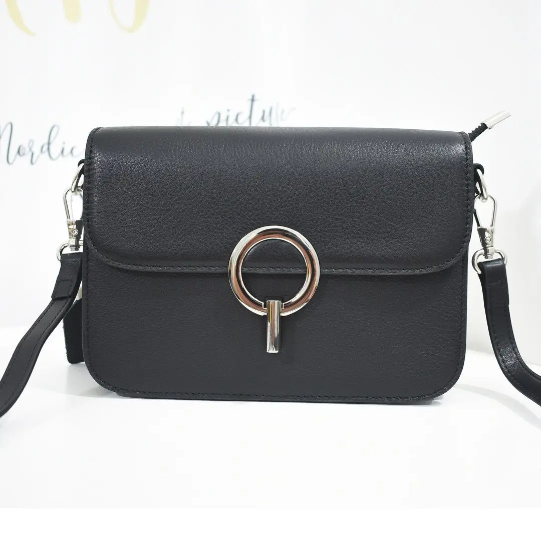 

Head layer cowhy women's bag yellow cowhy leather multi-layer design bag small fresh cute Korean version of ms. sloping shoulder