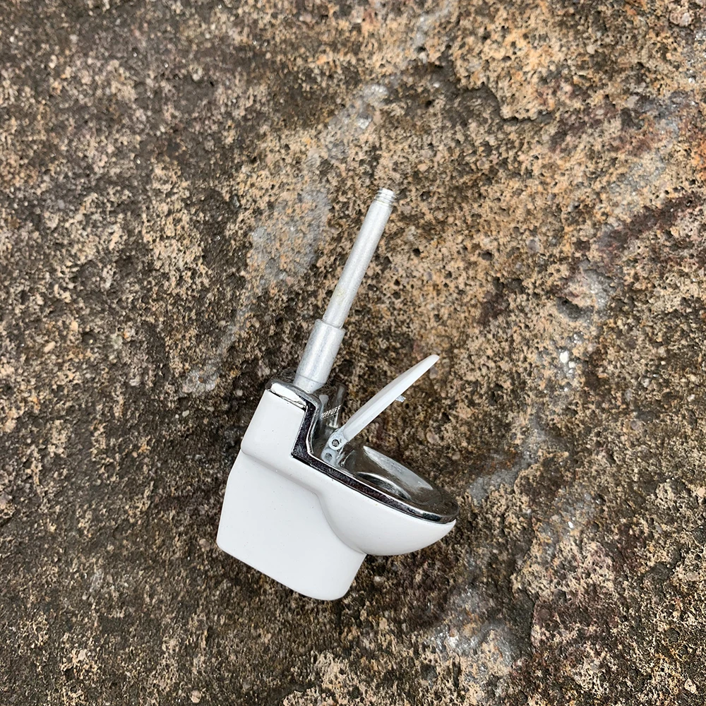 

HORNET Toilet Model Metal Smoking Herb Pipe 95 MM With Metal Bowl Ceramic Tobacco Pipe Cigarette Accessories Portable Size