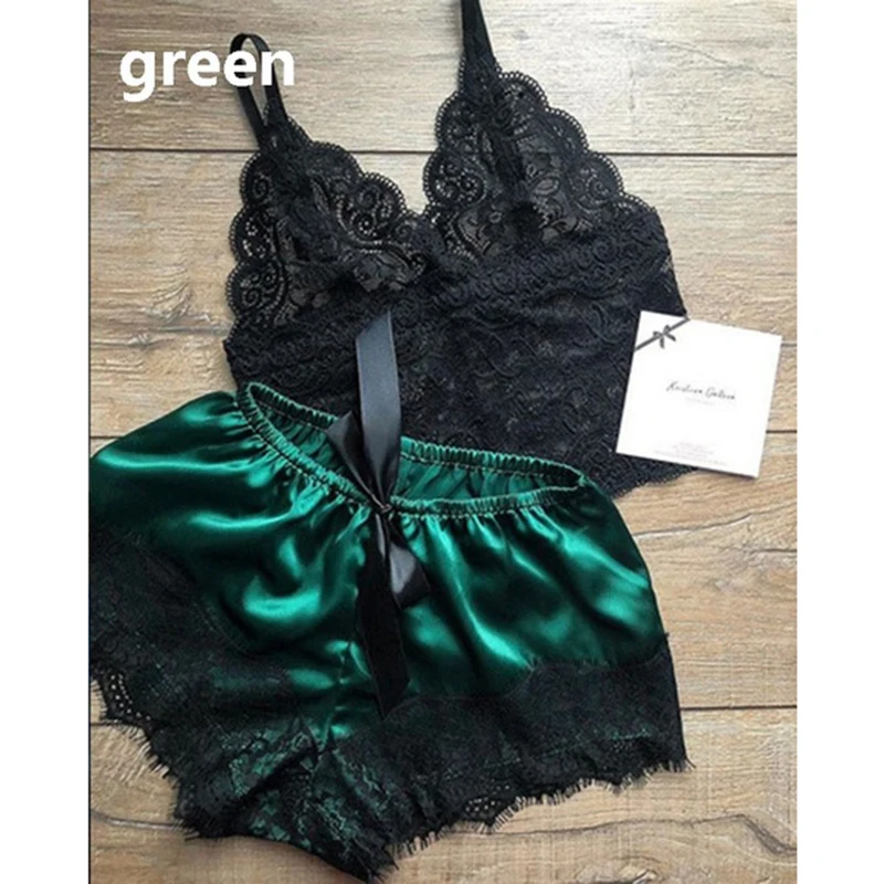 

Women's Sleepwear Sexy Women Pyjama Set White Lace V-Neck Sleeveless Cami Top And Shorts Fashion Lace Patchwork Pajama