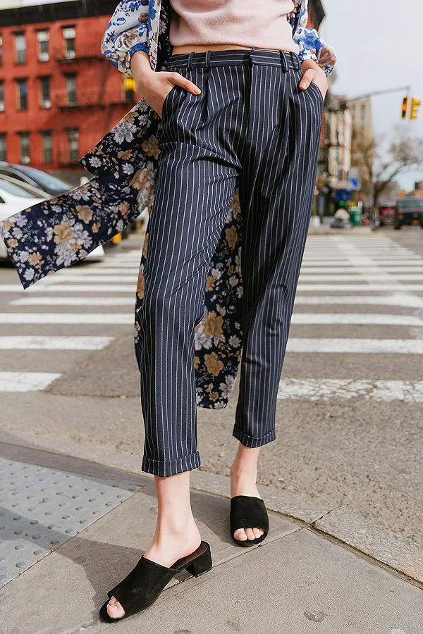 

2020 new European and American women's fashion splicing high waist casual hot pants women's wear