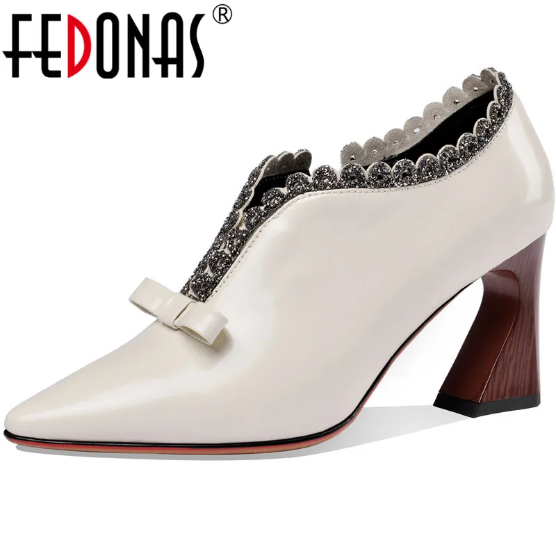 

FEDONAS/элегантная женская обувь с бантом-бабочкой; Обувь с острым носком; Женская обувь на каблуке; Новинка 2021 года; Женская обувь из натуральн...