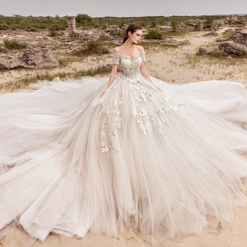 

Elegant Wedding Dresses 3D Floral Appliques Off Shoulder Bridal Dress Ball Gown Country Wedding Vestidos De Novia