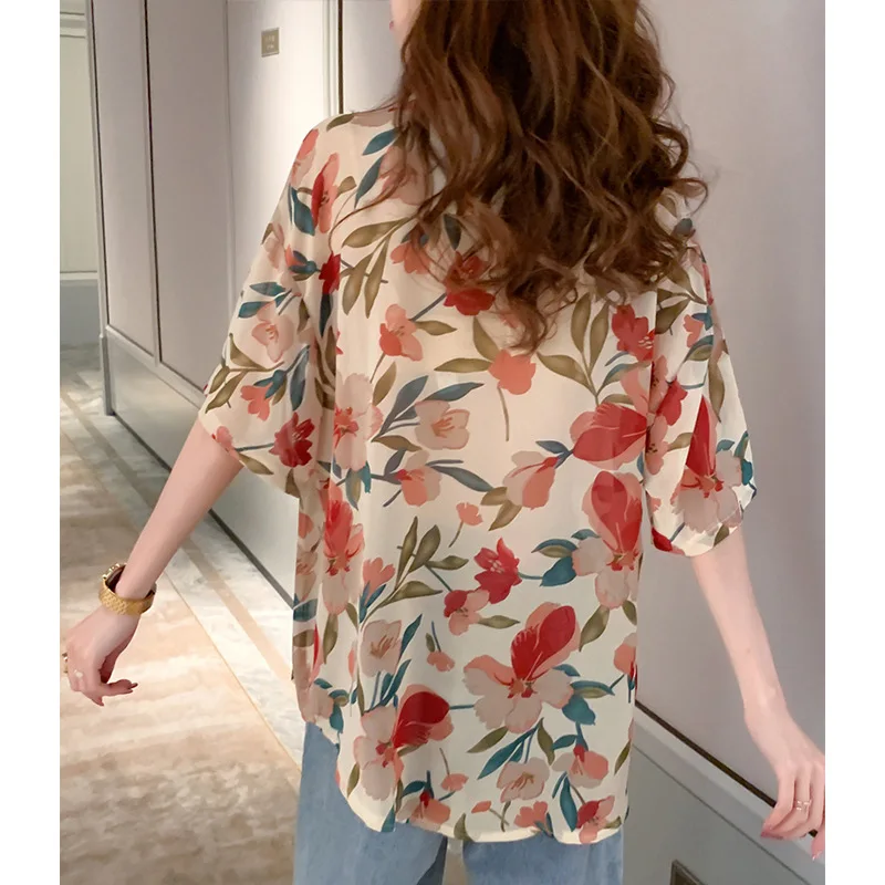 

Chiffon shirt women's summer thin versatile loose top design sense short sleeve retro Hong Kong Style printed shirt