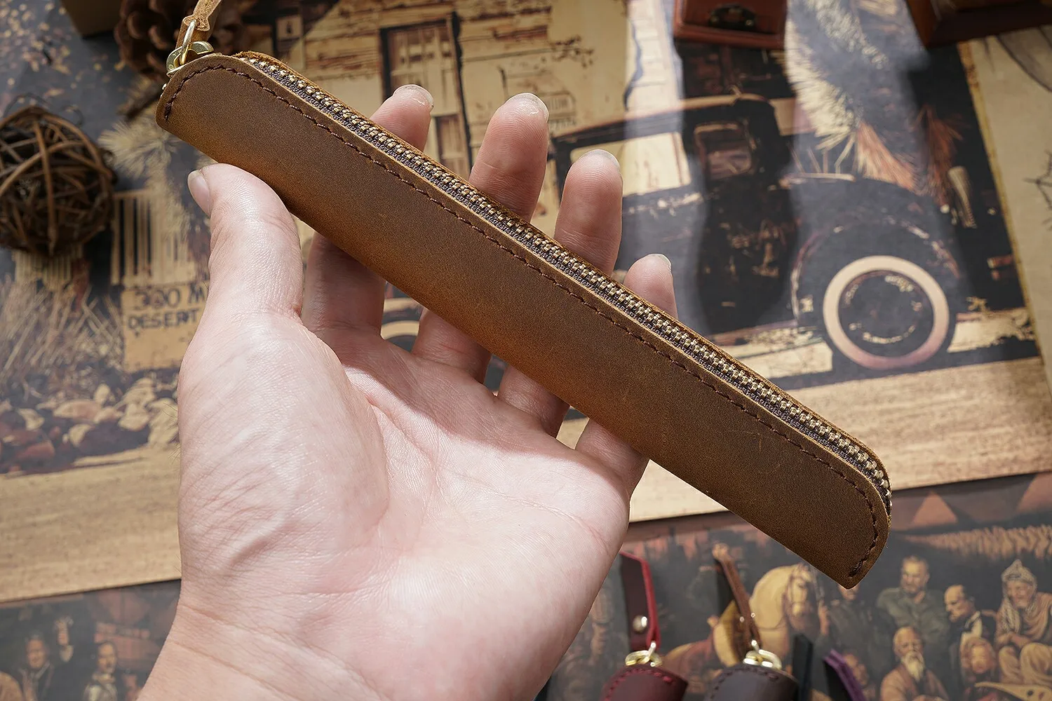 Genuine Leather Zipper Pen Bag Mini Small Pencil Case Apple Electronic Writing Pen Protective Sheath Creative Vintage Style