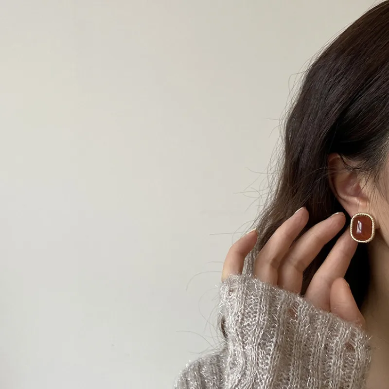 

New Wild Personality Female Models Romantic Gift Earrings Autumn and Winter Models Simple Female Models Earrings Women Wholesale