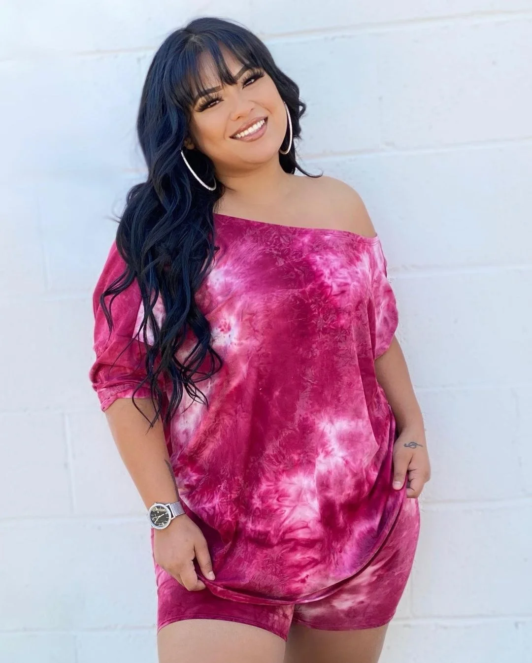 

Женский костюм большого размера, Модный повседневный комплект из 2 предметов, футболка с коротким рукавом и принтом с завязкой на спине и шо...