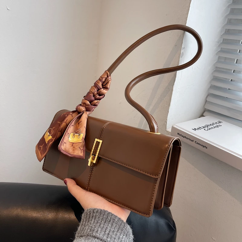 

High Quality All-match Women's Bag Small Vintage Solid Color Shoulder Female Phone Trendy Purse Baguette Bags For Women Designer