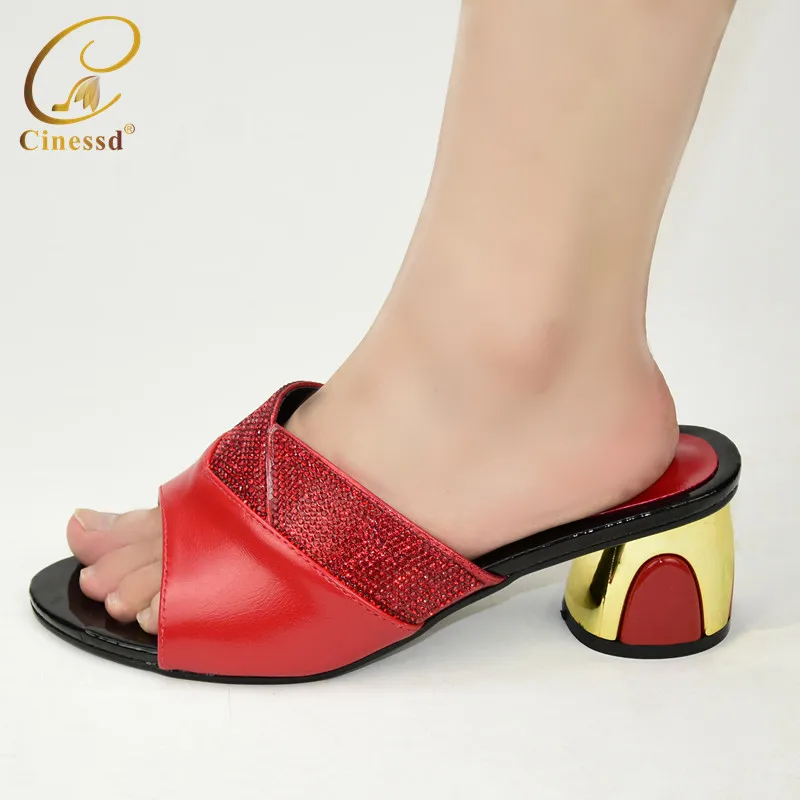 Комплект из итальянских женских туфель со стразами На высоком каблуке Летние