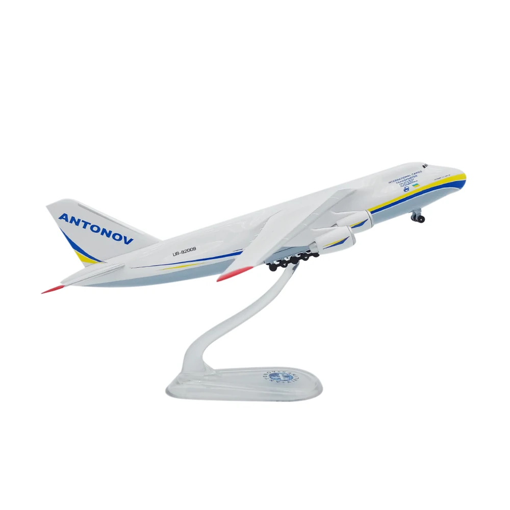 Антонов An 124 100M 150 Руслана Украины 1/400 весы с трёхмерными чертёжами StrategicTransport ABS