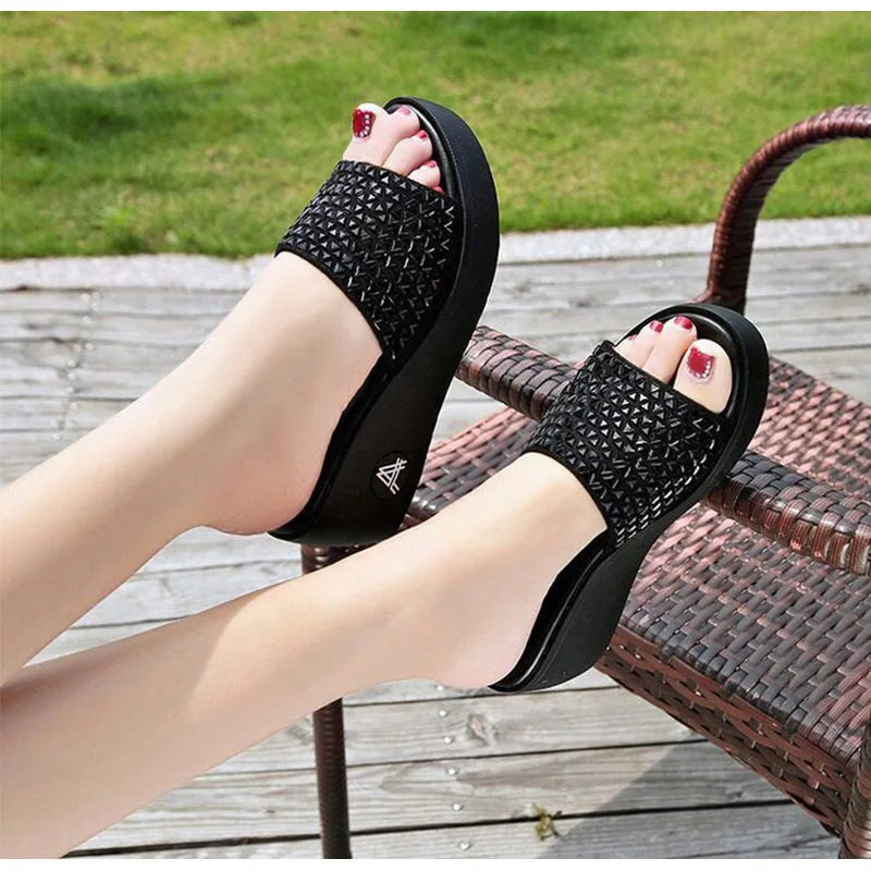 

2020 Women Slippers Home Female Casual Summer Wedges Slides Woman Solid Crystal Non-Slip Indoor Footwear Ladies Comfortable