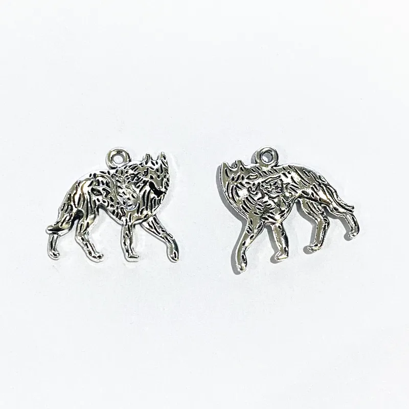 

8pcs/Lot 18x20mm Animal Wolf Charms Tibetan Silver Color Pendant For Making Fit DIY Necklace Jewelry Handmade Accessories Crafts