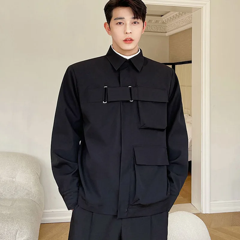 

Coats & Jackets