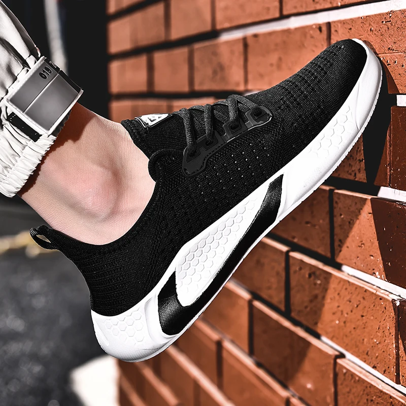 

2020 Socks Outdoor Sport Sneakers Breathable Man Fitness Walking Training Shoes Mens Caucal Shoes Male Mesh Footwear Size 38-46