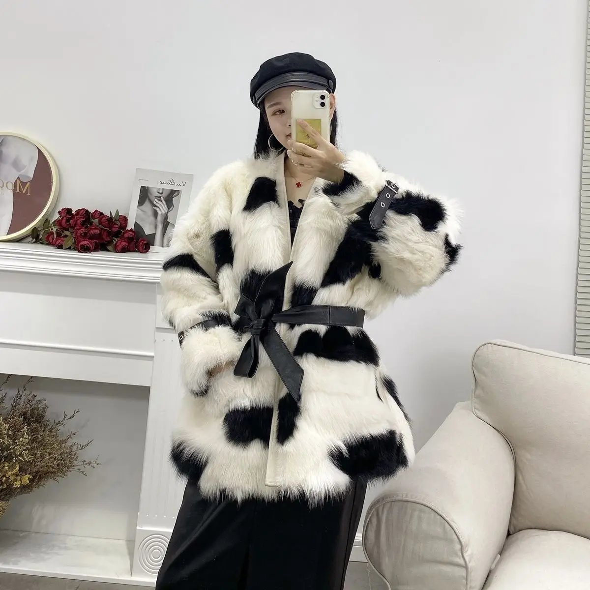 

Women 2020 Winter Fashion Genuine Lamb Fur Outwears Female Mid-long Real Wool Fur Jackets Ladies V-Neck Loose Overcoats Q143