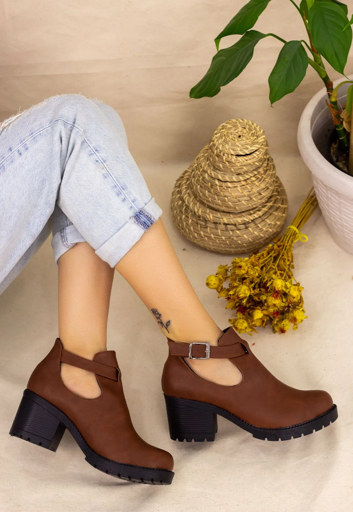 

Degna Taba Hpiy Skin Women Bootie