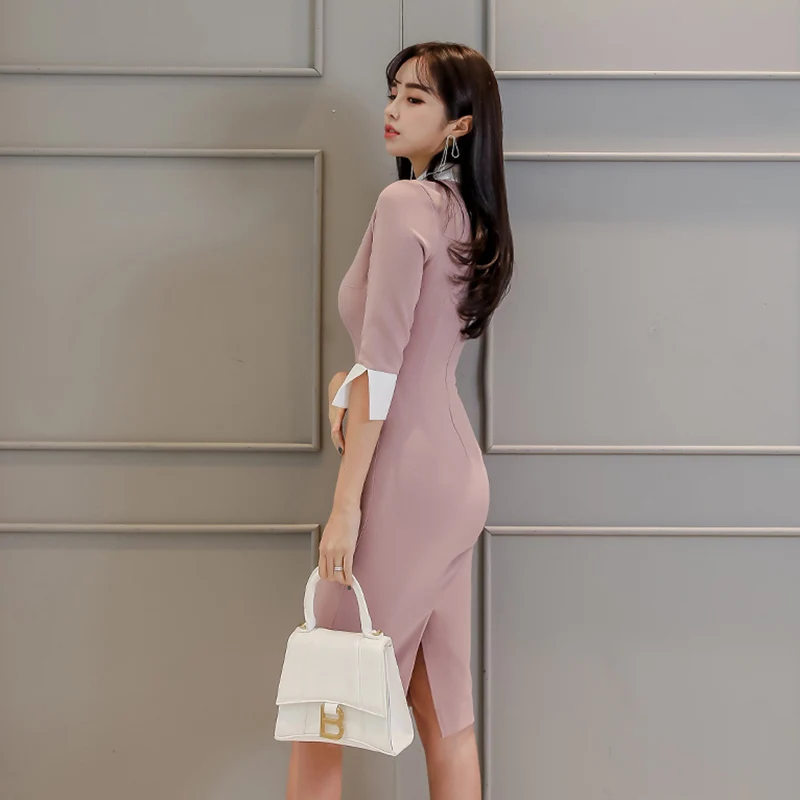 Платье-рубашка женское средней длины однотонное облегающее офисное однобортное