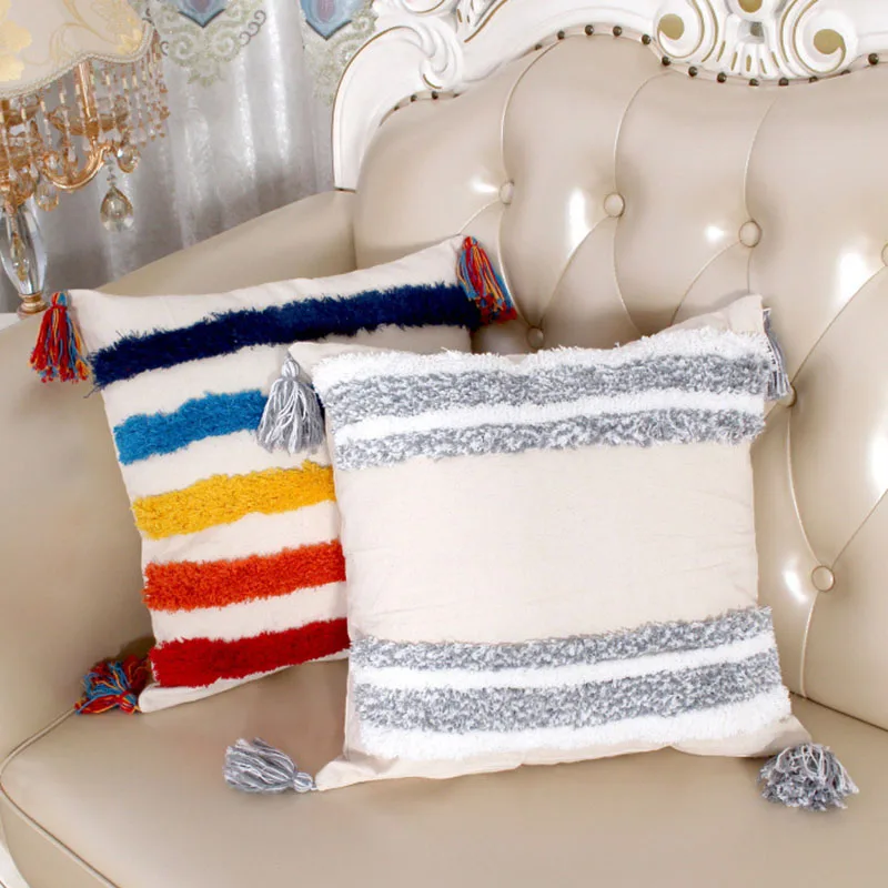 Наволочка из хлопка и льна с кисточками ручной работы 45x45 в богемном стиле