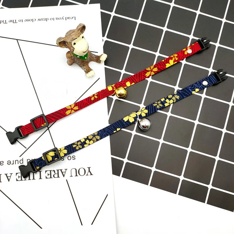 Ошейник для кошек и собак в японском стиле с колокольчиком регулируемое ожерелье