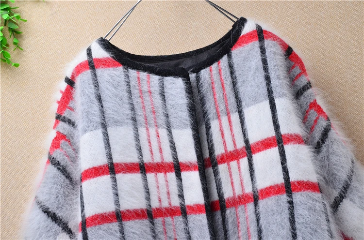 Женское кашемировое пальто в клетку зимнее из шерсти Ангорского Кролика с