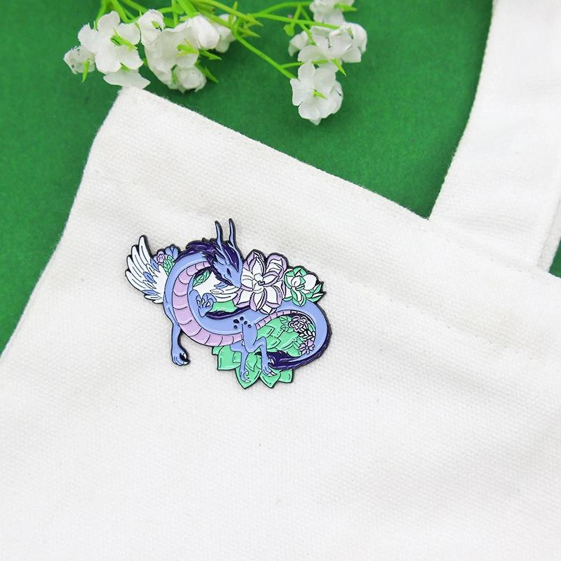 

Creativity Personality Animal Dragon Enamel Pins Travelling Flowers Alloy Brooch Backpack Badge Punk Accessories Women Jewelry
