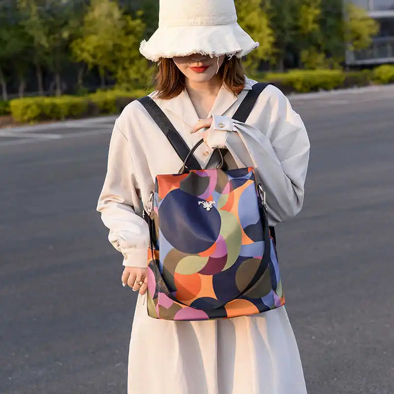 

Fashion Anti-theft Women Backpacks Famous Brand High Quality Waterproof Oxford Women Backpack Ladies Large Capacity Backpack