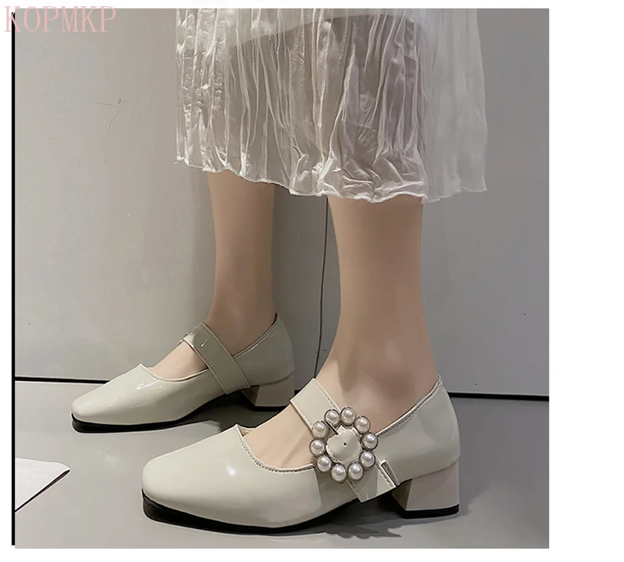 

Spring New Style Women Shoes Elegant Pearl Buckle Square Heel Pumps Square Toe Leather Fashion Mary Jane Shoes Mid-heel Shoes
