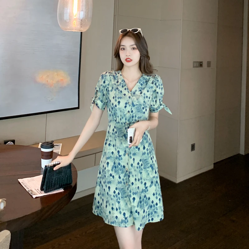 

Make summer chiffon floral dress in women's summer wear the new French summer show temperament of thin skirt