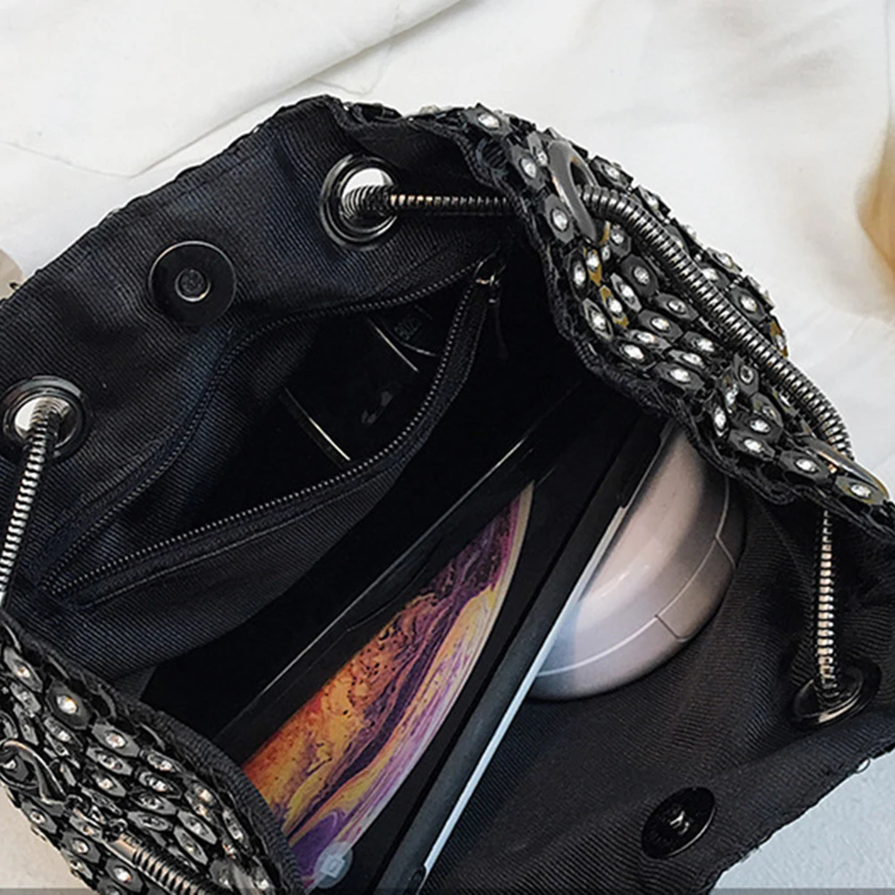 Женская сумка ведро с цепочкой летняя маленькая мессенджер из искусственной